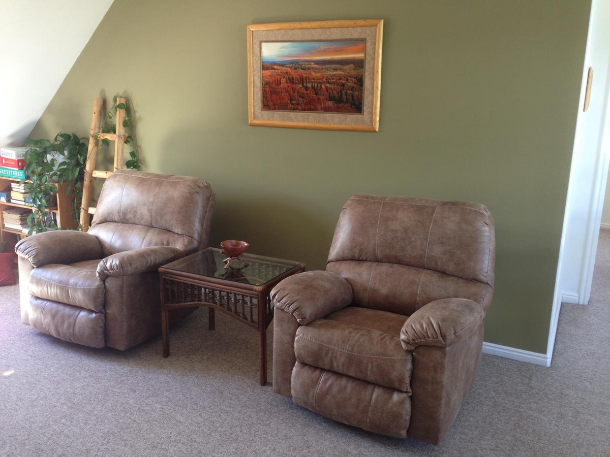 Bullberry Inn Bed & Breakfast Tropic Bagian luar foto